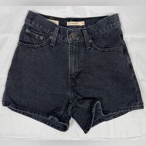 Levi's Premium 80s Mom Shorts Black High Rise Denim 24